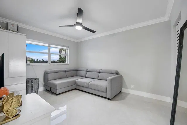 Unit 317-c photo 19