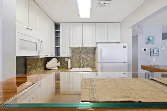  Unit 205 photo 13