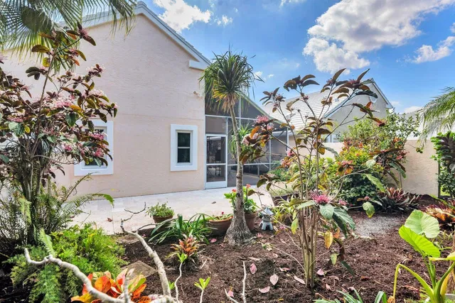  Residence photo 35