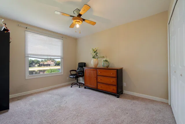 Residence photo 19