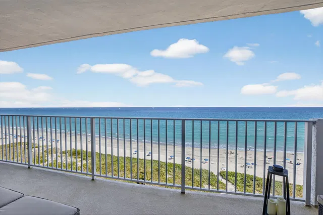 Boca Raton Unit 1004 photo 4