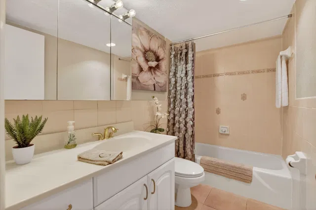 Boca Raton Unit 1004 photo 30