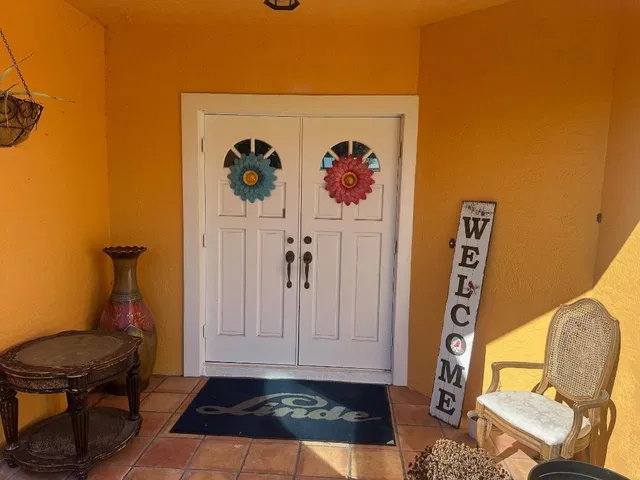 Residence photo 5