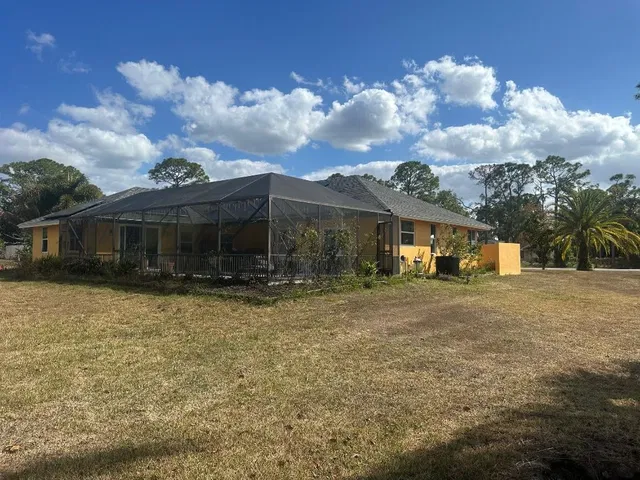 Residence photo 8