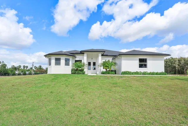 Residence photo 38