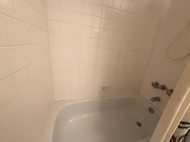 Unit C-2 photo 34