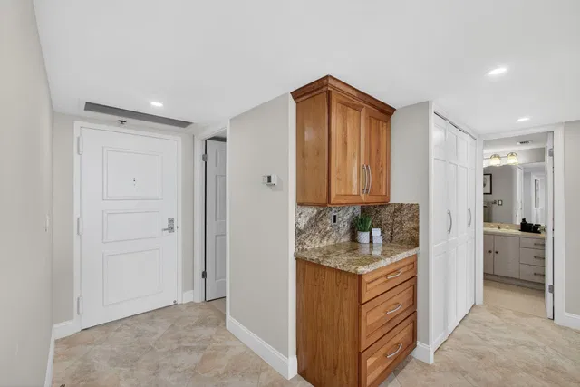 Singer Island Unit 1-406 photo 7