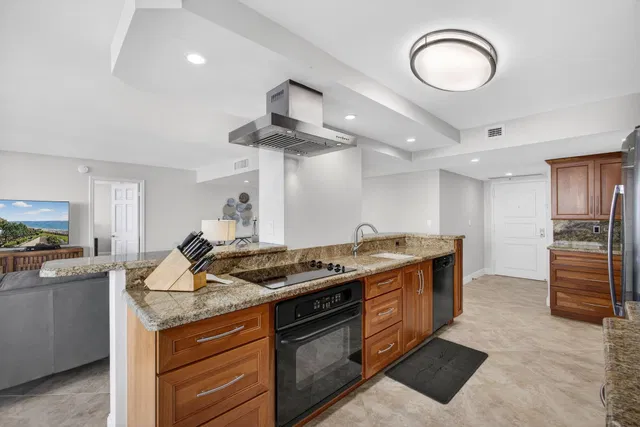 Singer Island Unit 1-406 photo 9