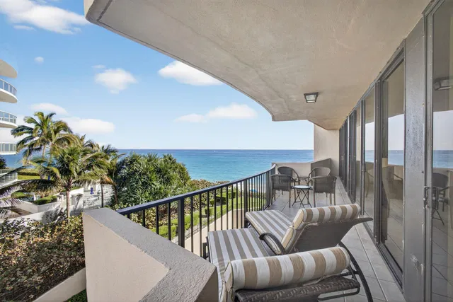 Singer Island Unit 1-406 photo 10