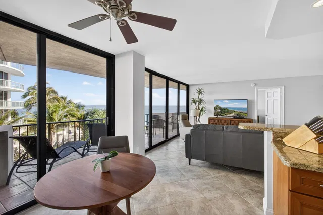 Singer Island Unit 1-406 photo 13