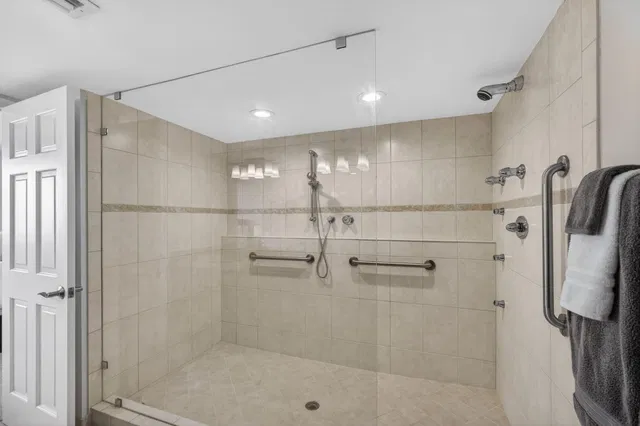 Singer Island Unit 1-406 photo 47
