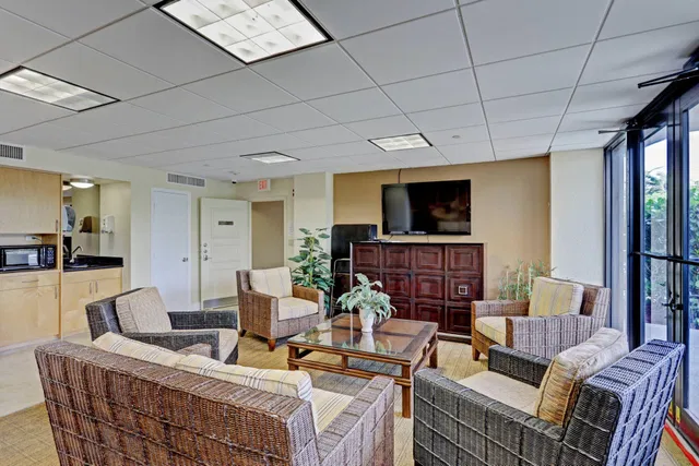 Singer Island Unit 1-406 photo 68