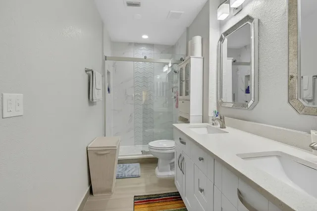 Residence photo 15