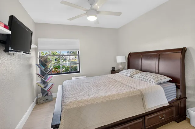 Residence photo 19