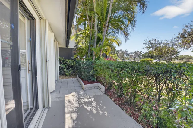 Residence photo 26
