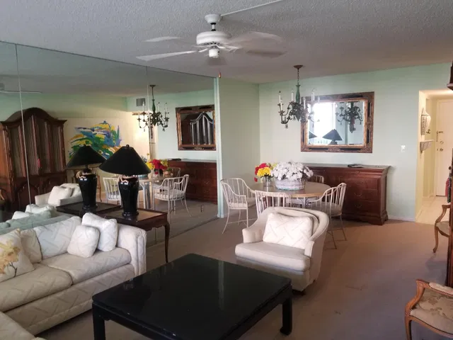  Unit 114 photo 7