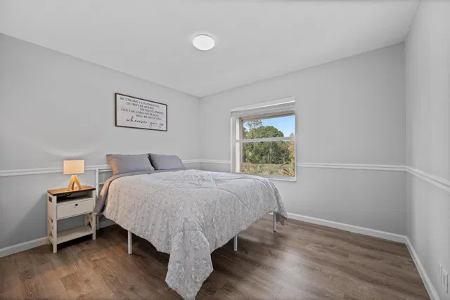  Residence photo 24