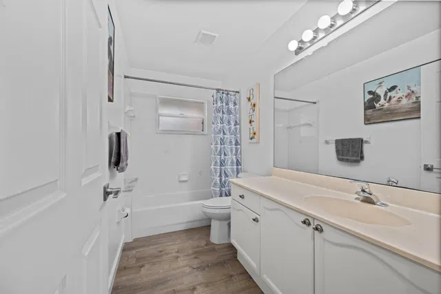  Residence photo 25