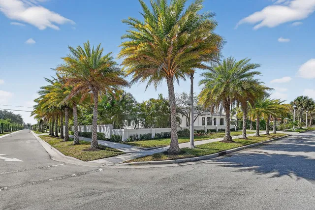 West Palm Beach Residence photo 2