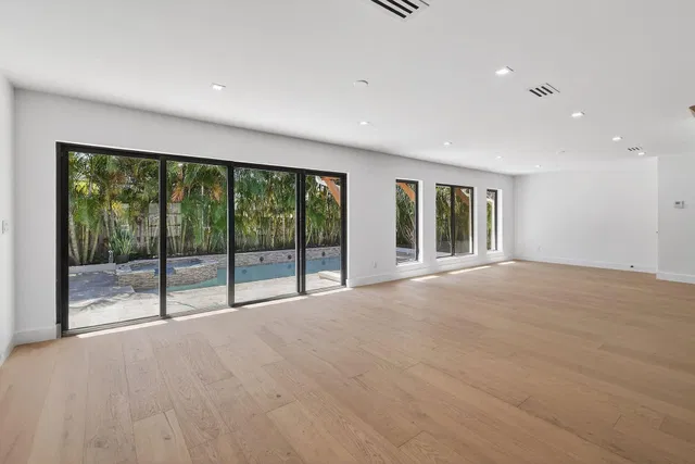 West Palm Beach Residence photo 14
