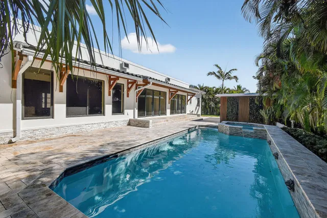 West Palm Beach Residence photo 49