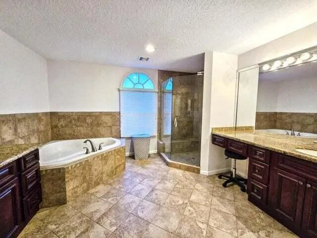 Residence photo 11