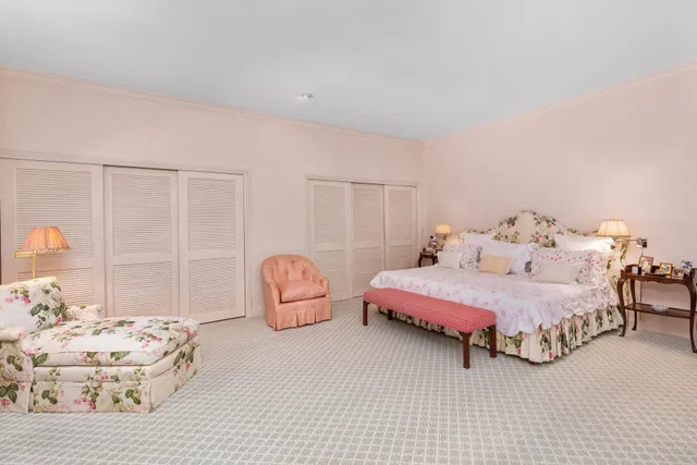 Residence photo 14