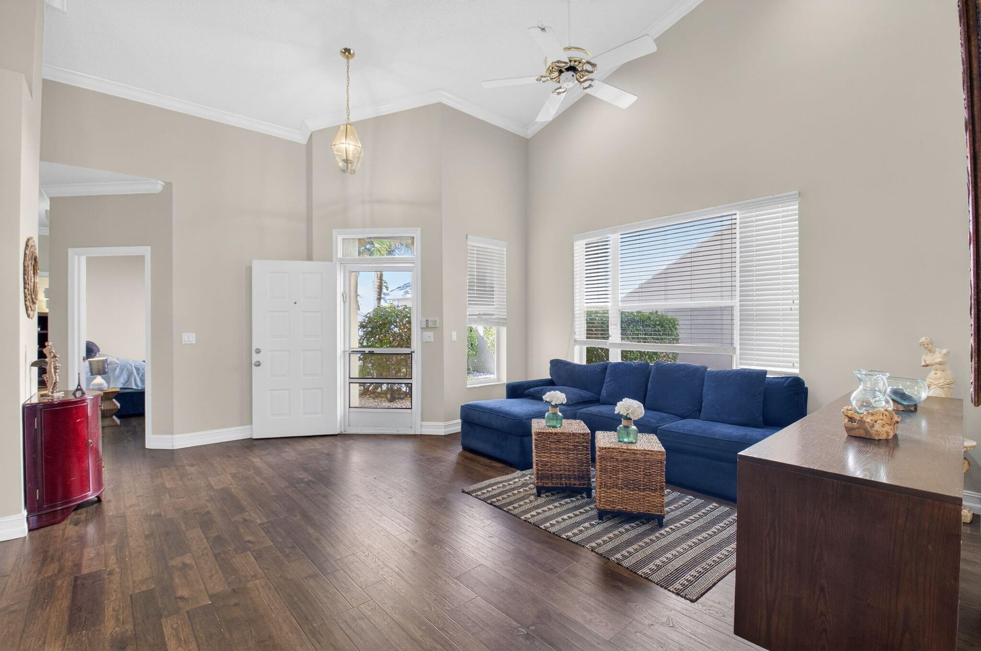  Residence photo 10