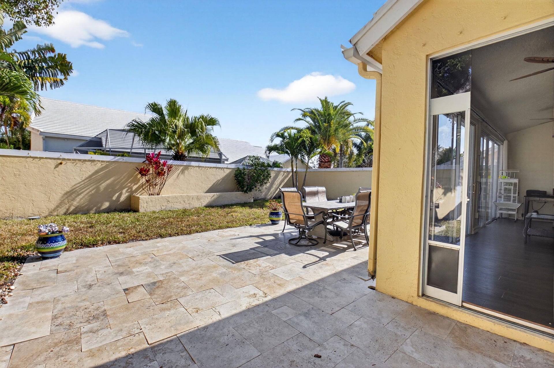  Residence photo 41