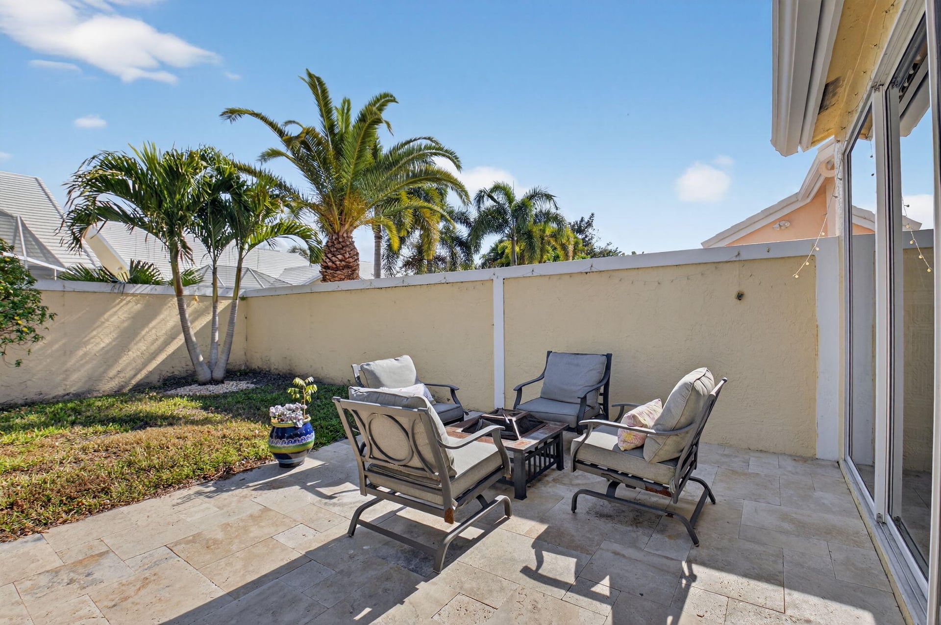  Residence photo 45