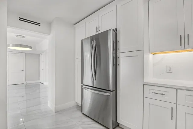 Unit 508 photo 32