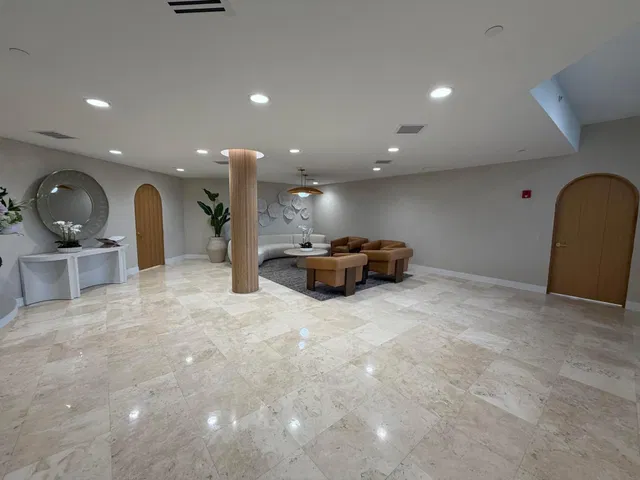 Unit 508 photo 72