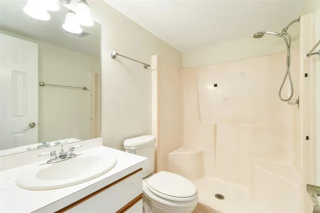  Unit C-5 photo 20