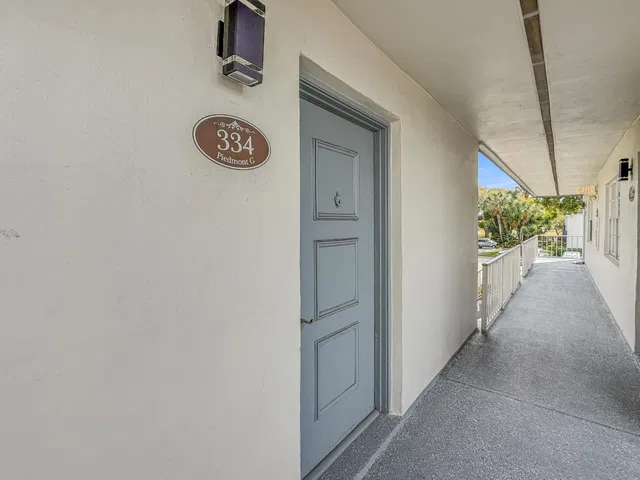 Residence photo 11