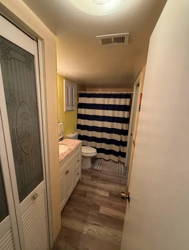 Unit 107 photo 15