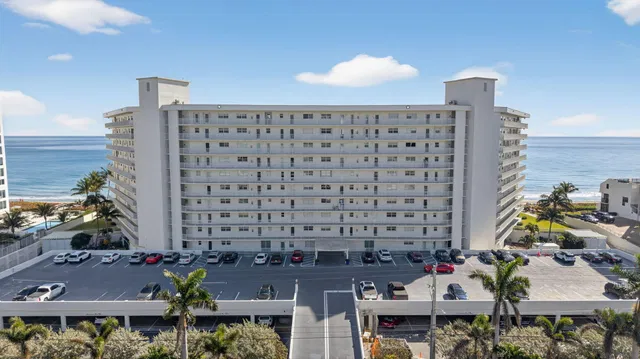 Sea Gate Palm Beach Unit 302 photo 2