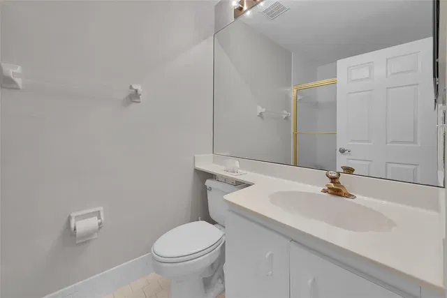  Unit 101 photo 26