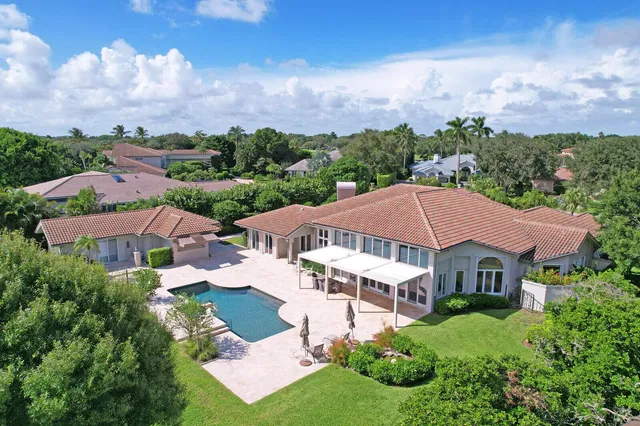 Frenchman's Creek Residence photo 2