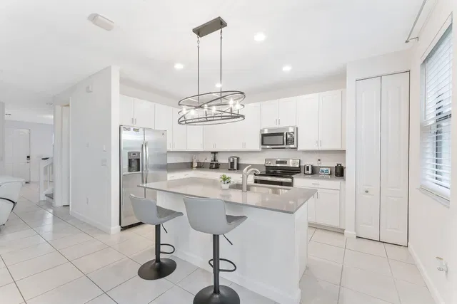 Residence photo 9