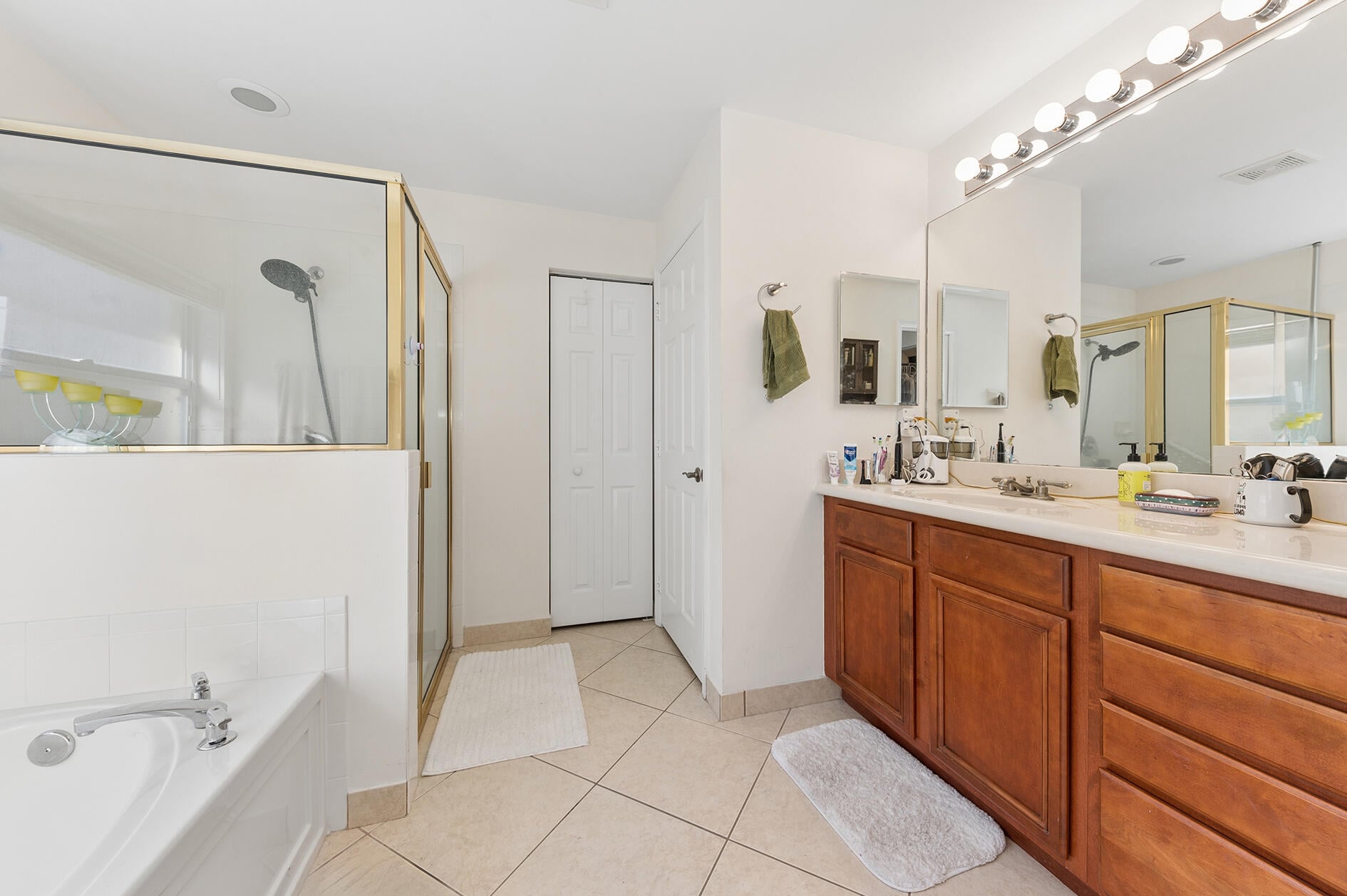 Residence photo 10