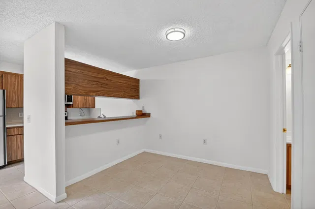  Residence photo 12