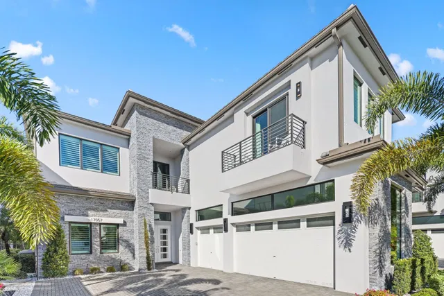 Boca Bridges Residence photo 2