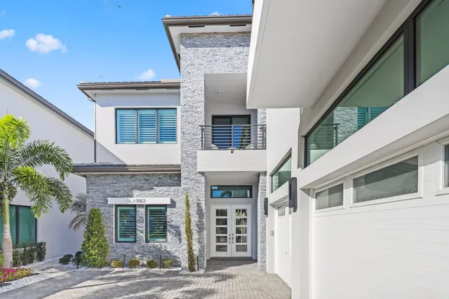 Boca Bridges Residence photo 4