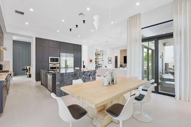 Boca Bridges Residence photo 27