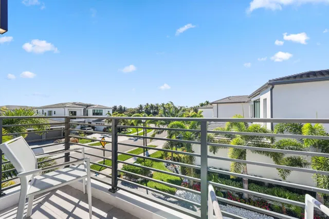 Boca Bridges Residence photo 54