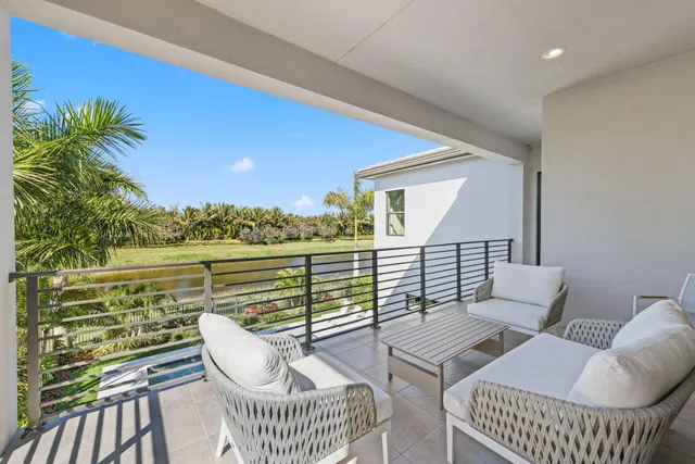 Boca Bridges Residence photo 68