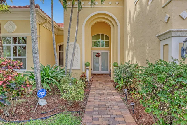  Residence photo 4
