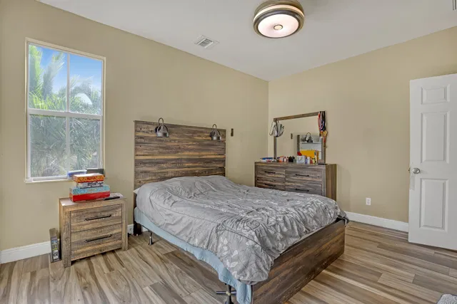  Residence photo 43