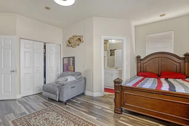  Residence photo 49