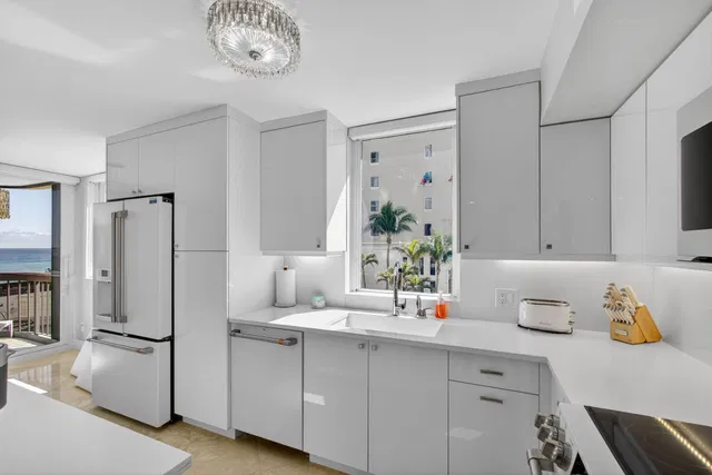 Eastpointe Singer Island Unit 3b photo 5